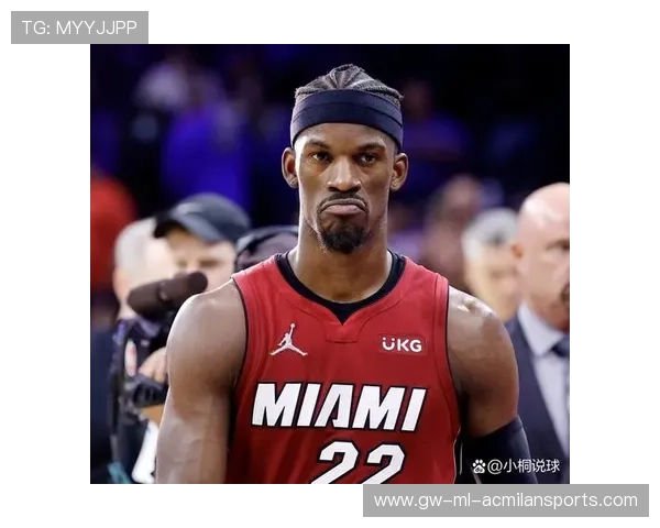 巴特勒掩护后突破轻松上篮，热火稳住领先