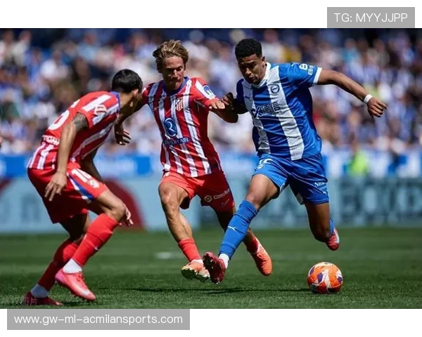 西甲皇家社会：短传连贯，中场组织的完美展现